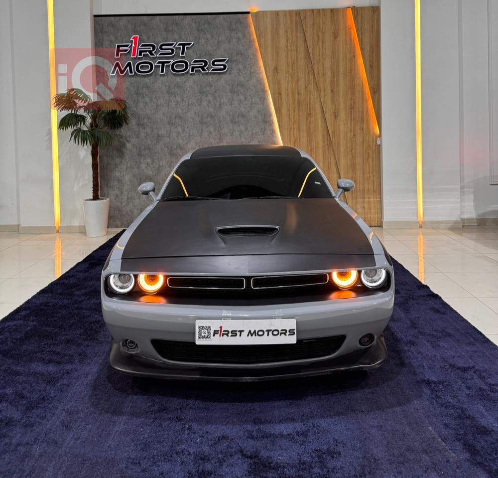 Dodge Challenger